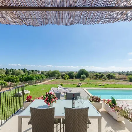 El Paraiso Villa *